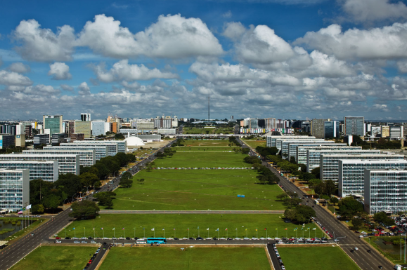 Brasília Vista de Cima: Imagens Aéreas Incríveis da Capital.