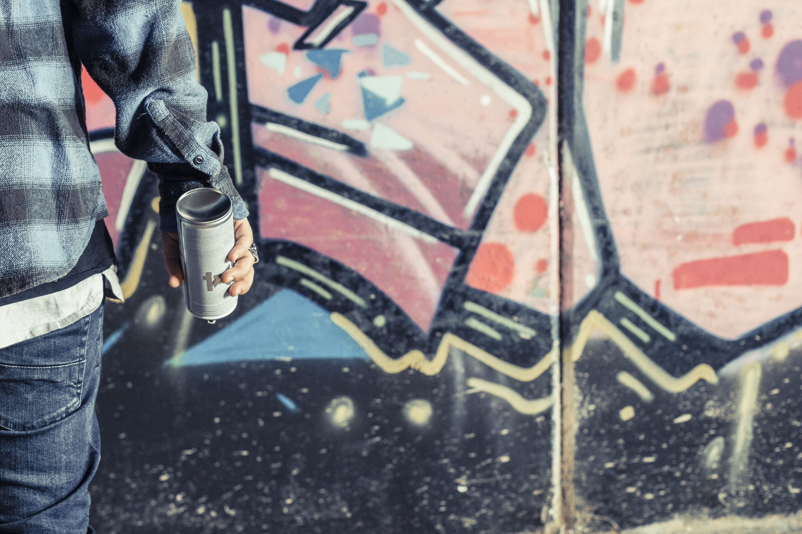 Grafite e Arte Urbana: Um Passeio pelo Setor Comercial Sul