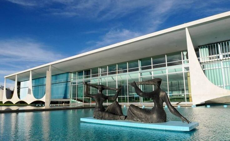 As obras mais icônicas de Oscar Niemeyer em Brasília