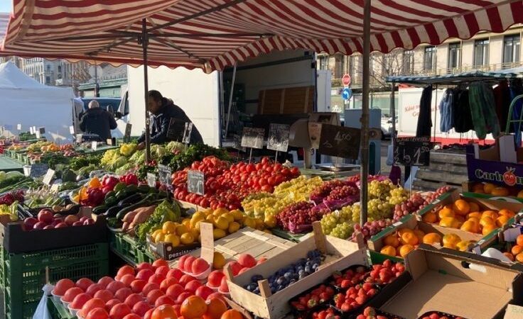 Onde encontrar comidas típicas e produtos locais em Brasília