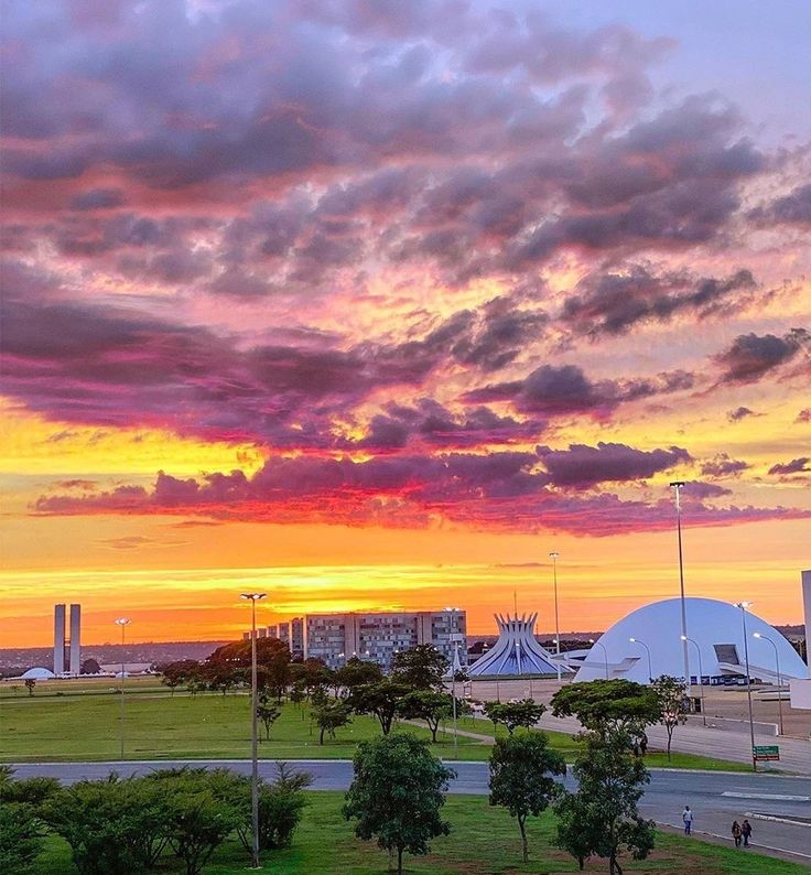 Pôr do Sol de Brasília: um espetáculo que encanta todos os dias