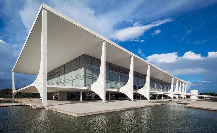 Mistérios e Lendas Urbanas de Brasília: Histórias que Intrigam a Capital Federal